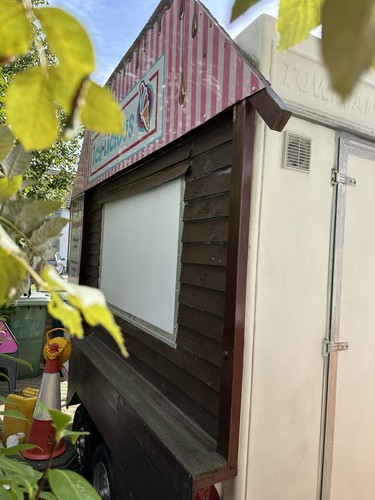 Catering trailer burger van - burger,