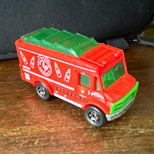 2014 matchbox chow wagon - matchbox,