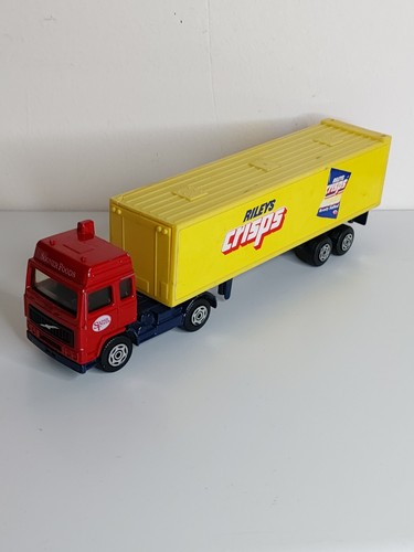 Corgi volvo truck and - corgi, trailer