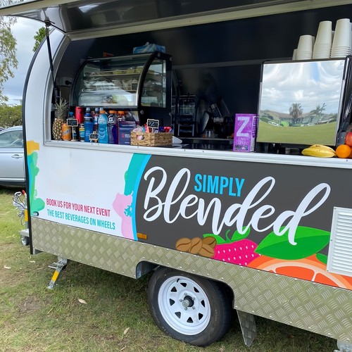 Food trailer comercial - food, trailer,
