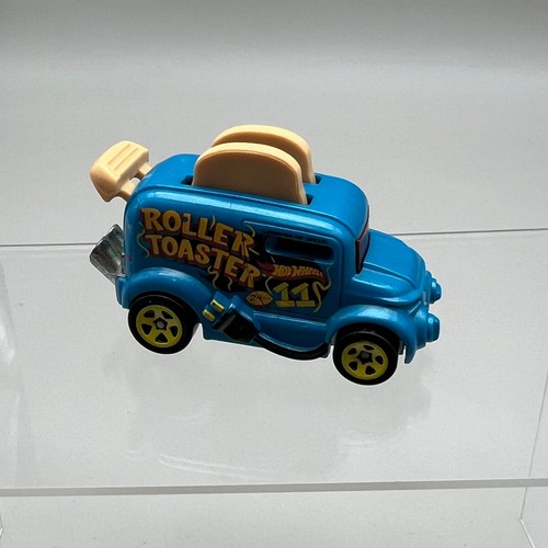 Hot wheels roller - wheels, toaster