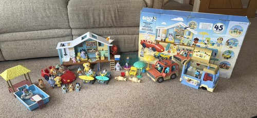 Bluey beach house - bluey, bundle