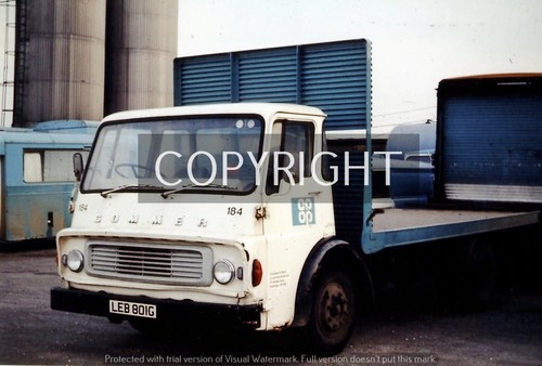 Truck lorry photo op food - photo, co-op
