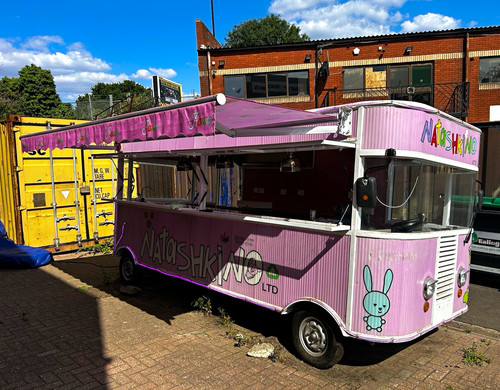 This food truck can move