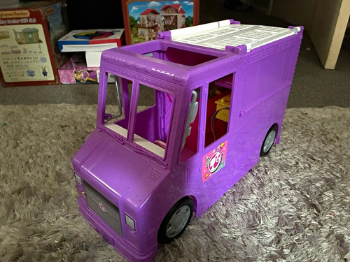 Barbie food truck vehicle - truck,