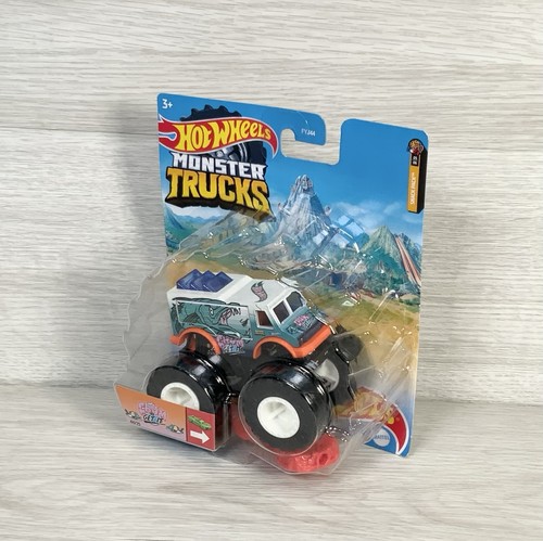Hot wheels monster trucks - hot,